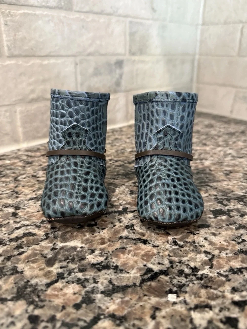 Freebird by Steven Baby Coal Booties Size‎ 1 Blue Croc Leather Infant Boots NEW